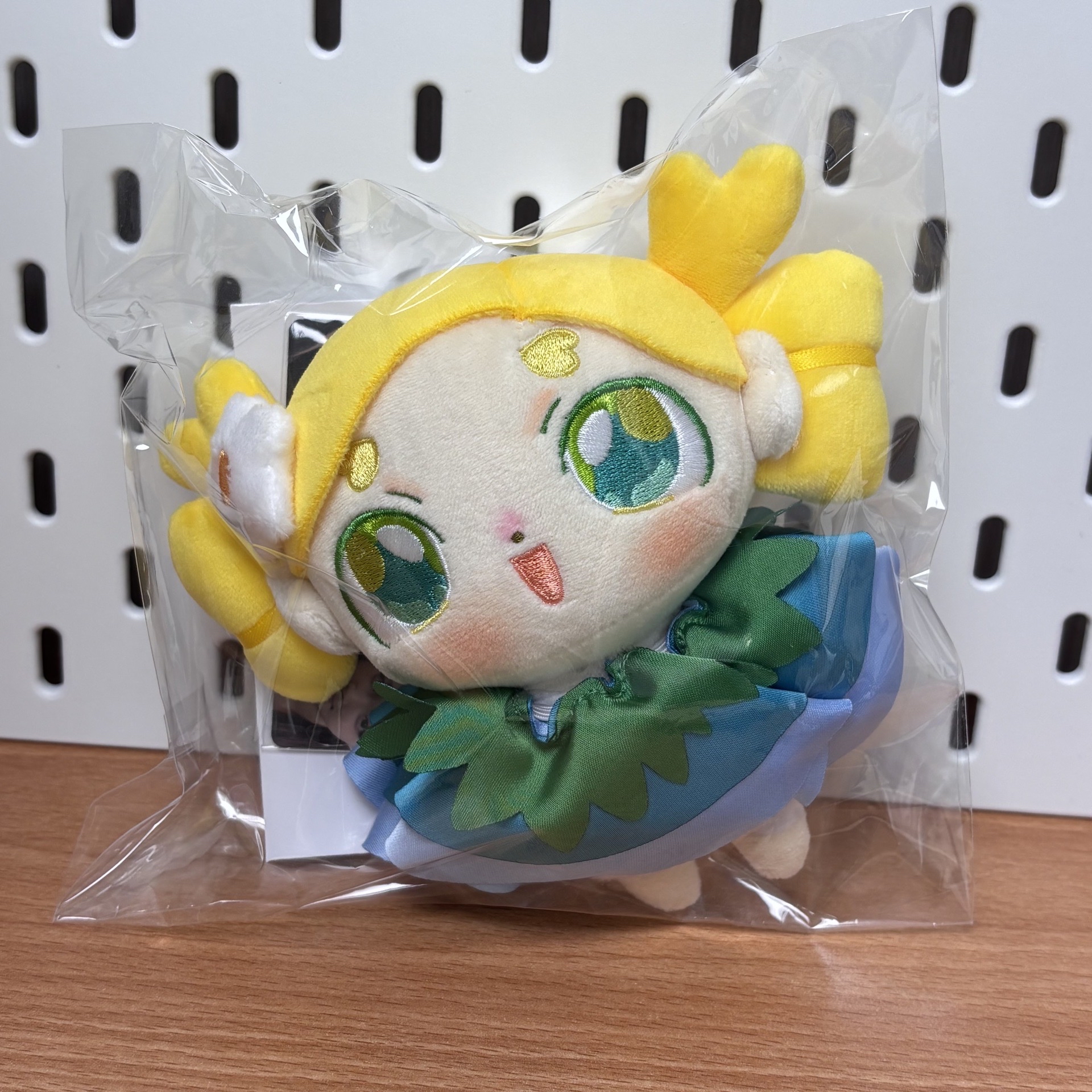 現貨 全新未拆 內含一張團卡