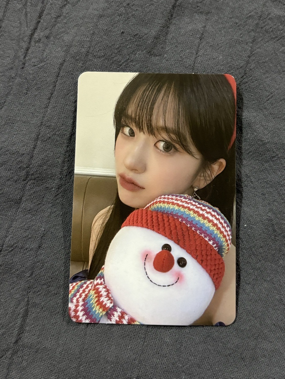 IVE 俞真 聖誕卡