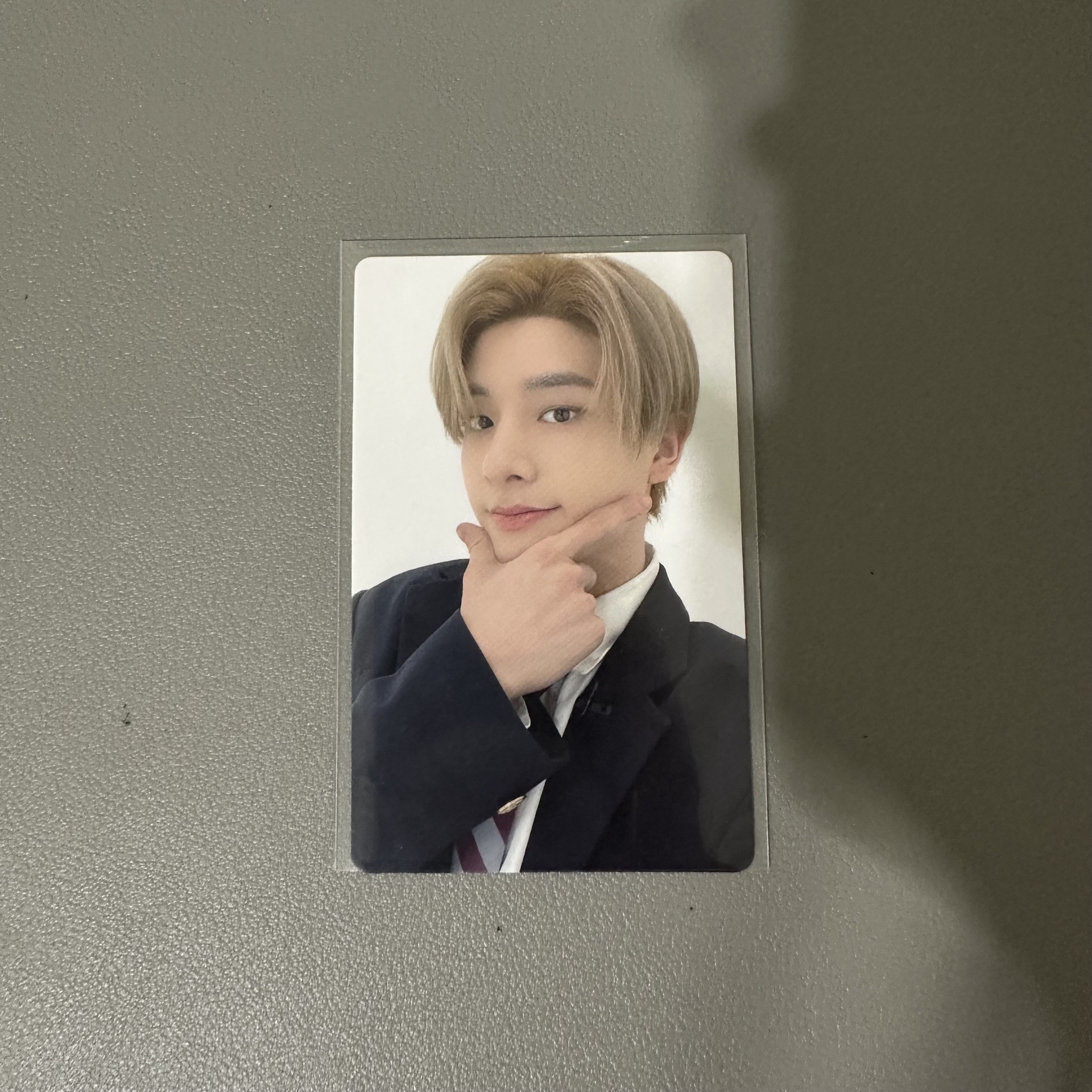 沈載倫Jake日咖續費 倫 