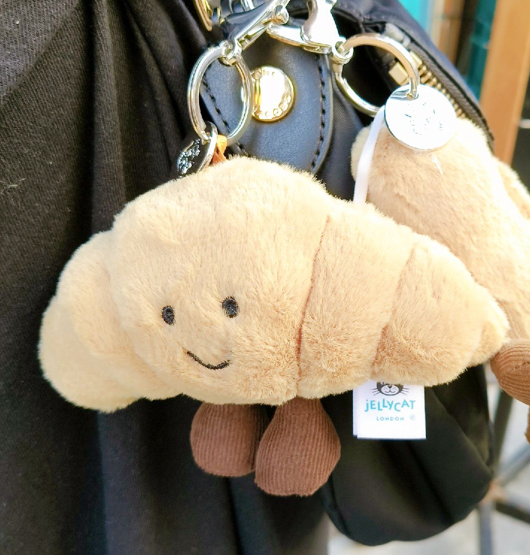 JellyCat 可頌吊飾