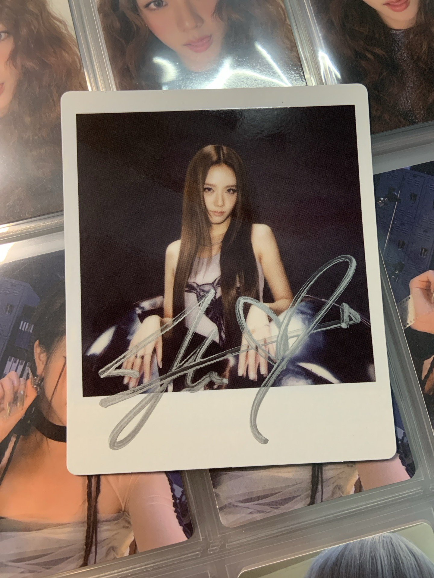 AMORTAGE 臺北快閃未公開親簽拍立得