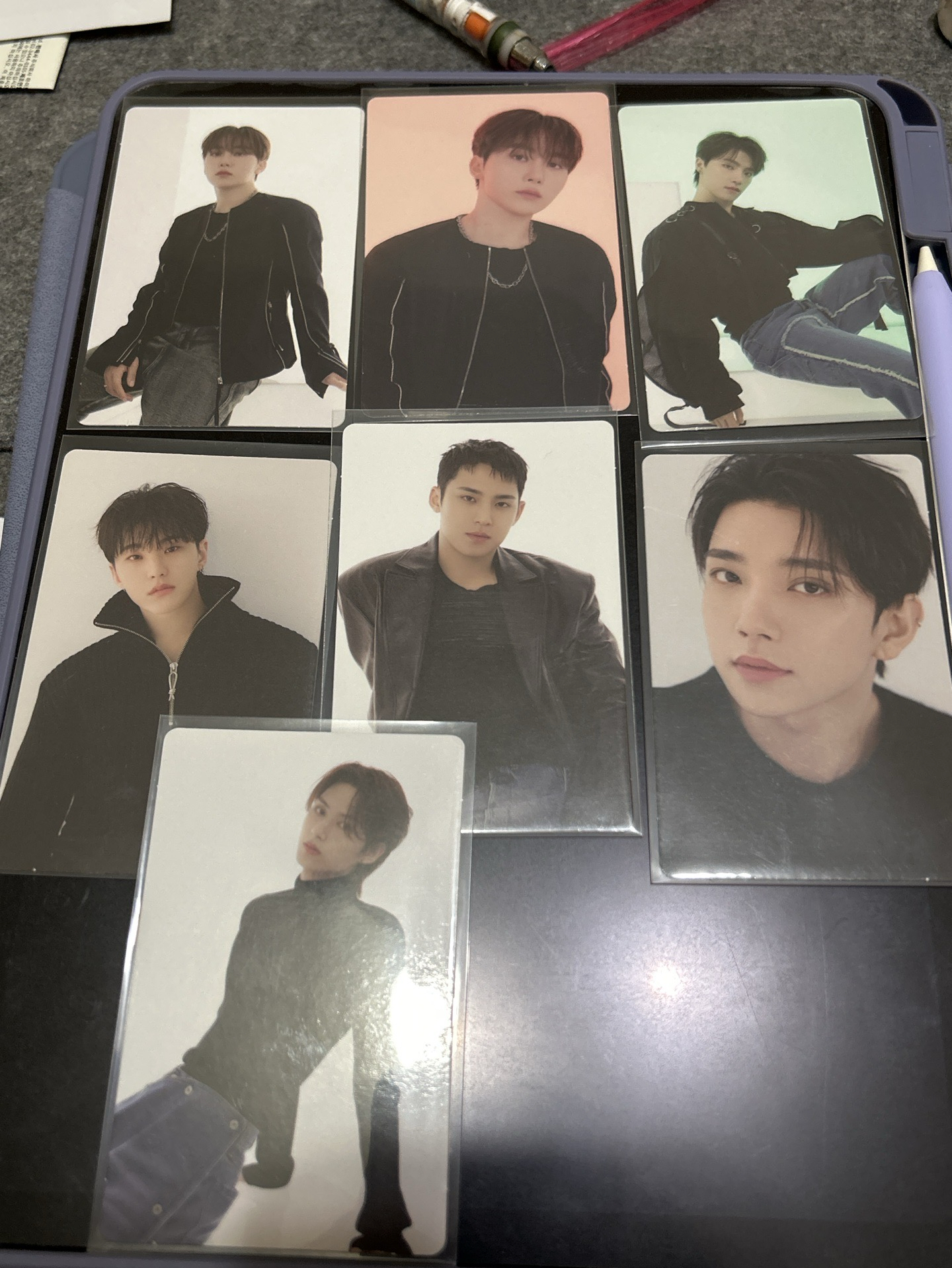 FOLLOW AGAIN 隨機卡 