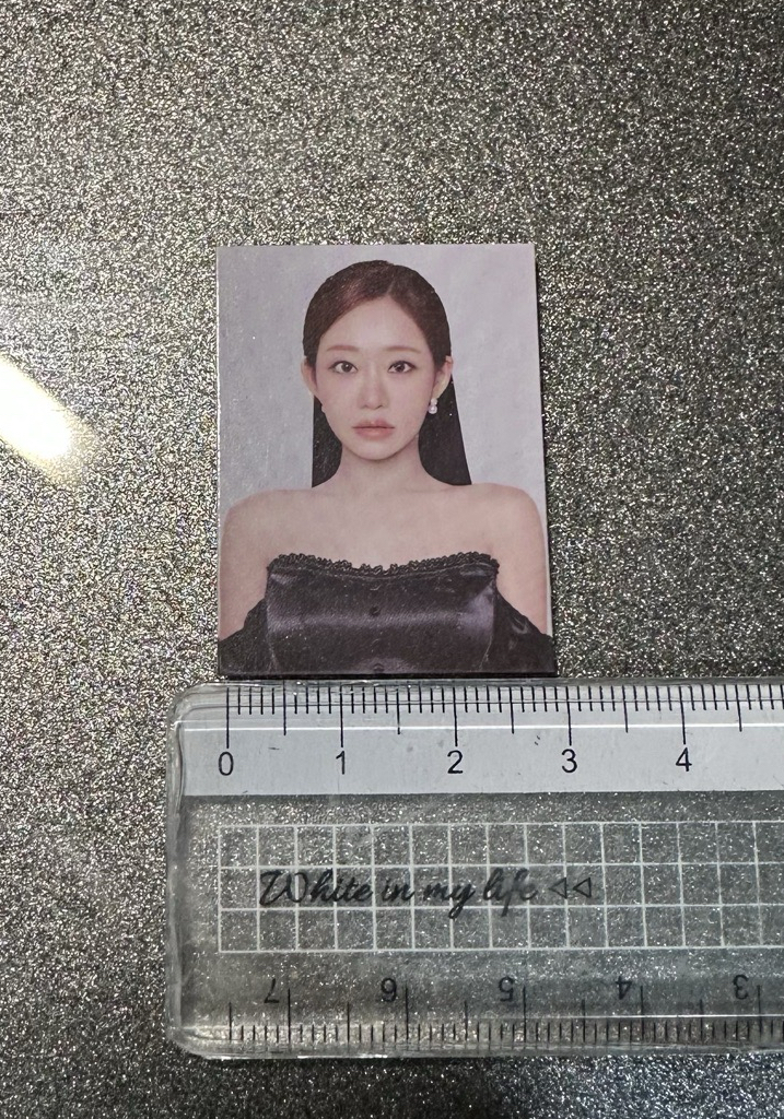 KISS OF LIFE 二期會員禮 證件照 julie