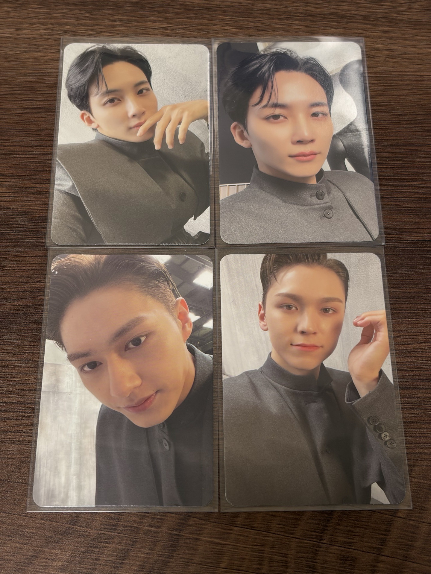 SEVENTEEN 正四專卡