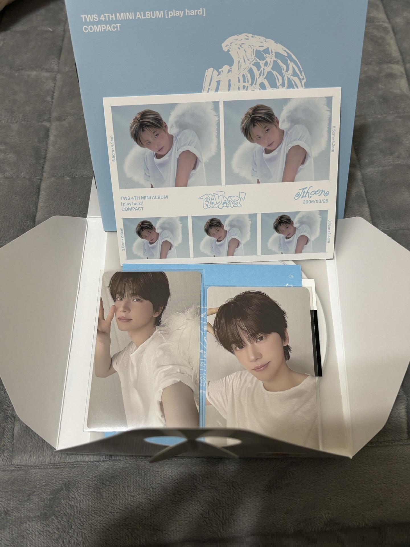 申惟小卡+志薰明信片+團封