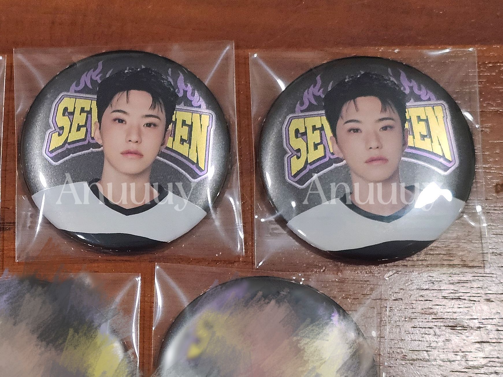 2025 HOME 徽章 HOSHI 榮