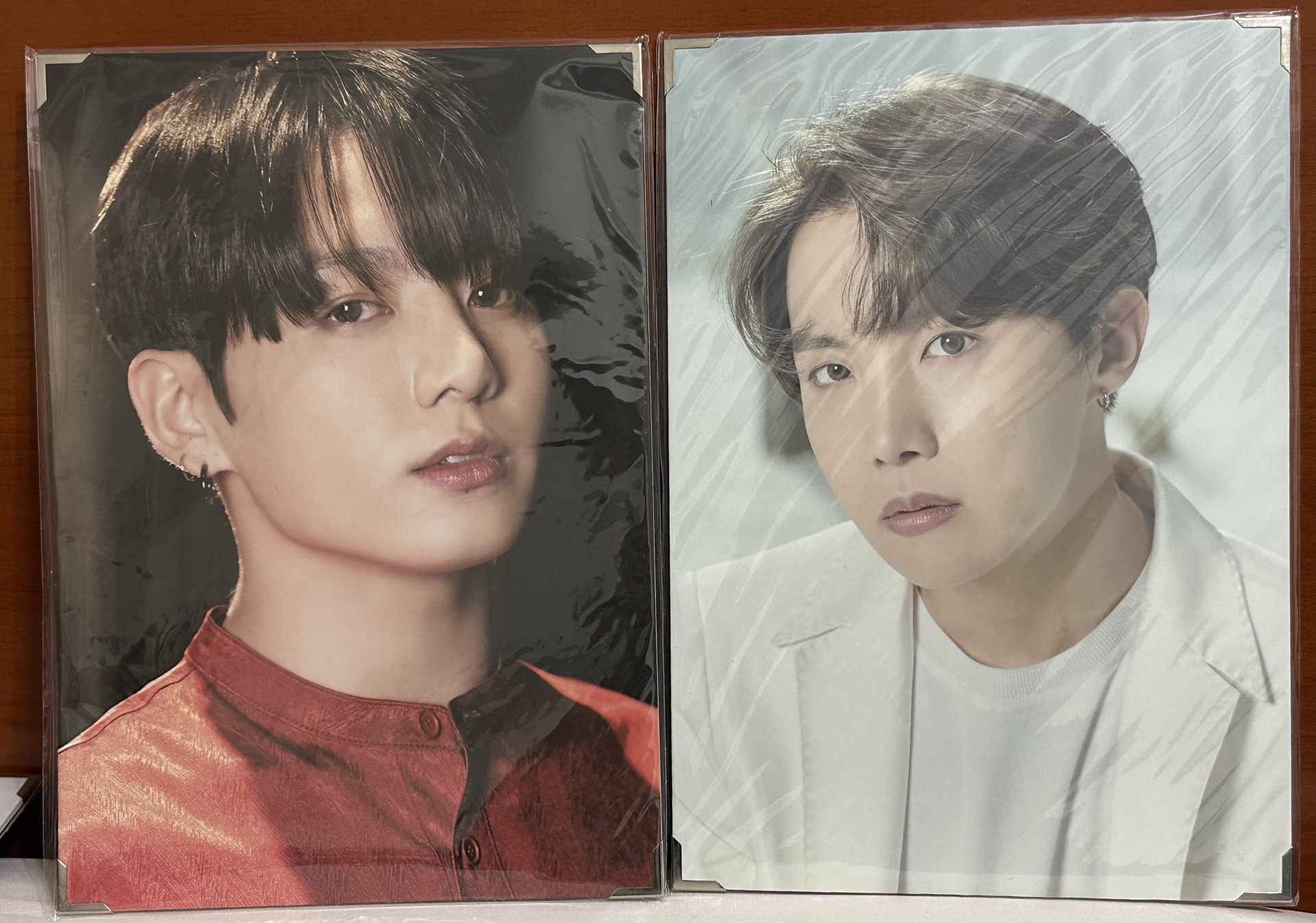 金泰亨、田柾國、鄭號錫場週相框