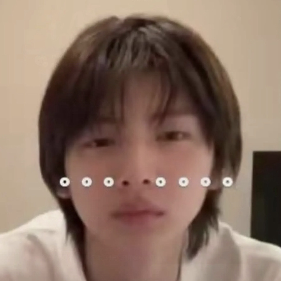 朋ㄡ.（下單前請先看主頁<3）