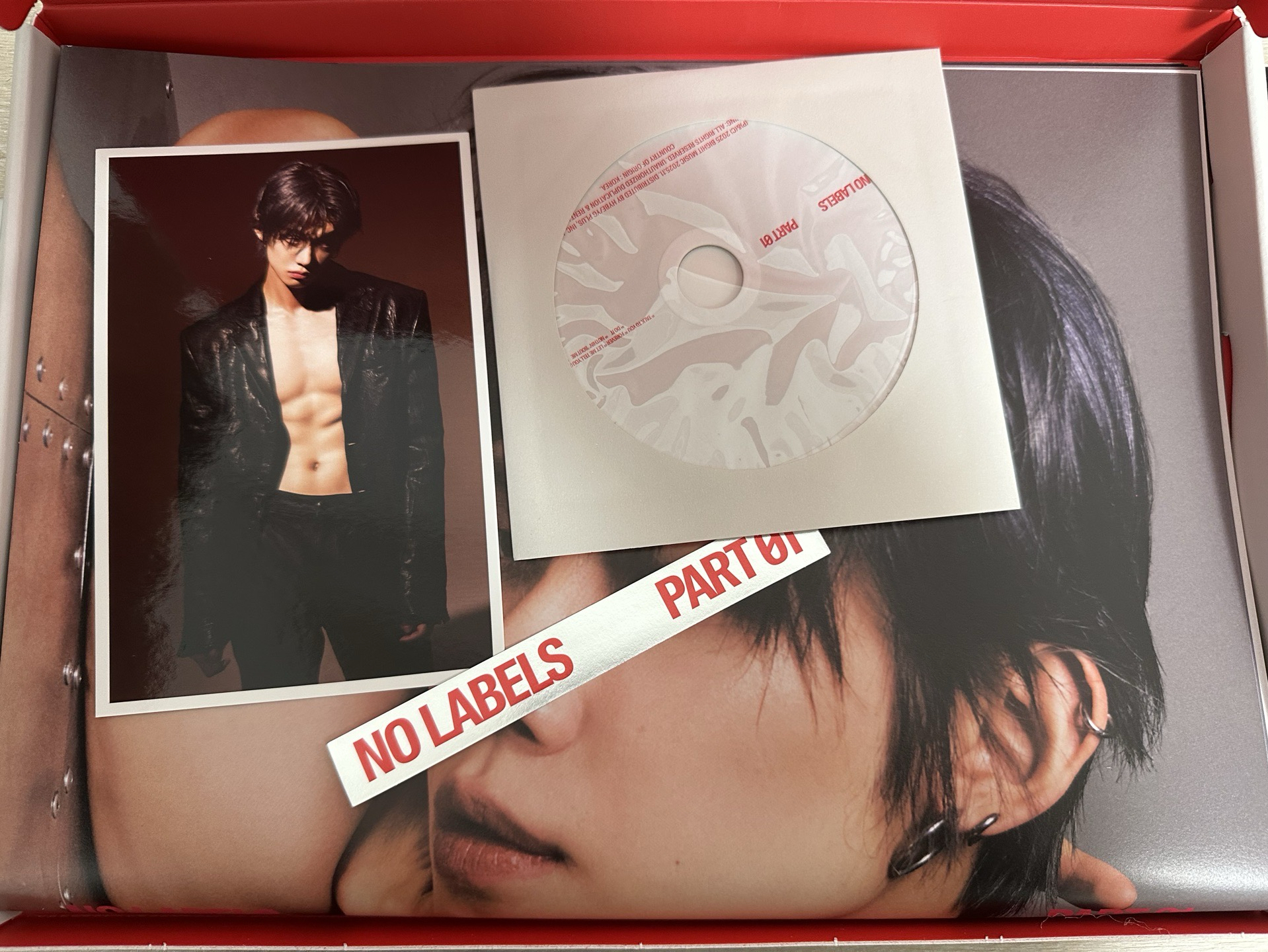 No Labels 然竣 weverse專 空專