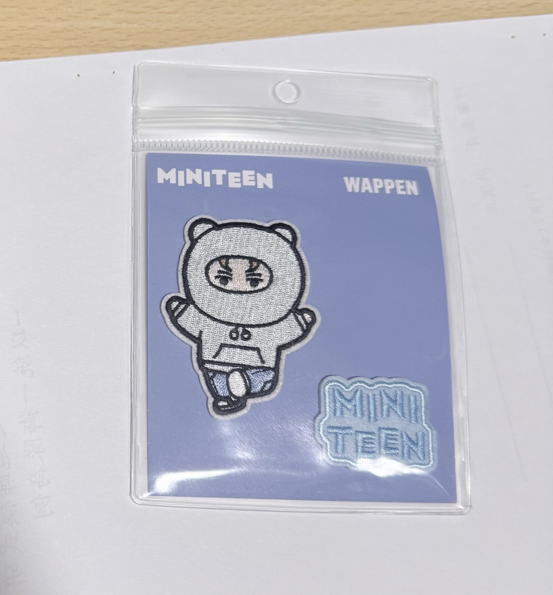 Miniteen 別針襟章 Nonver JJONGTORAM