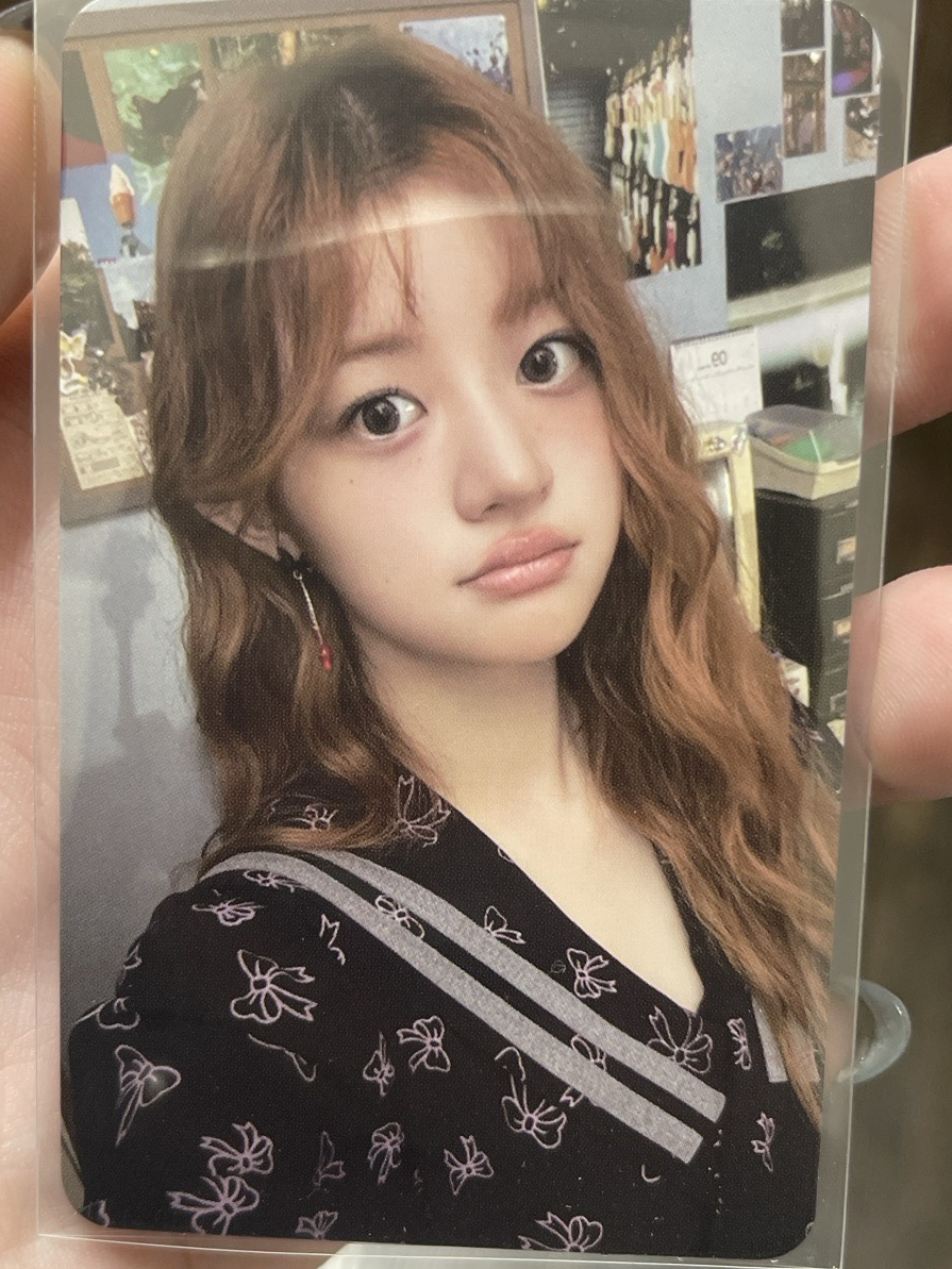 ILLIT Minju 電子專卡