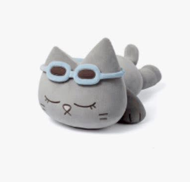 一二期會員禮、一週年項鍊3、趴娃4、小房子、聖誕公仔2