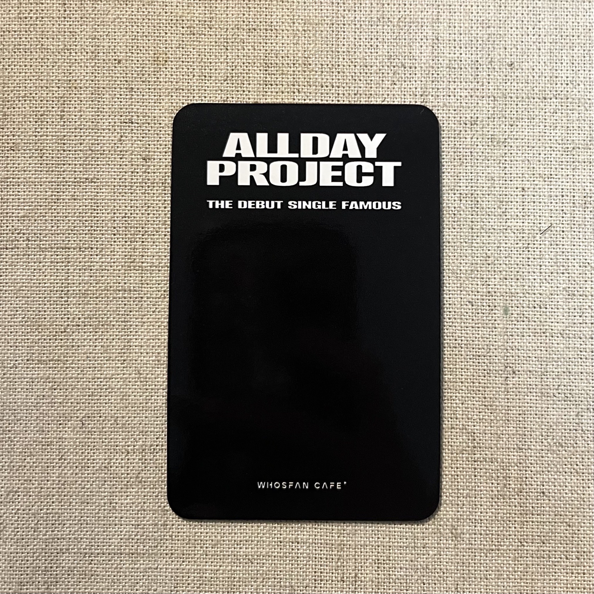WHOSFAN CAFE 幸運卡 書