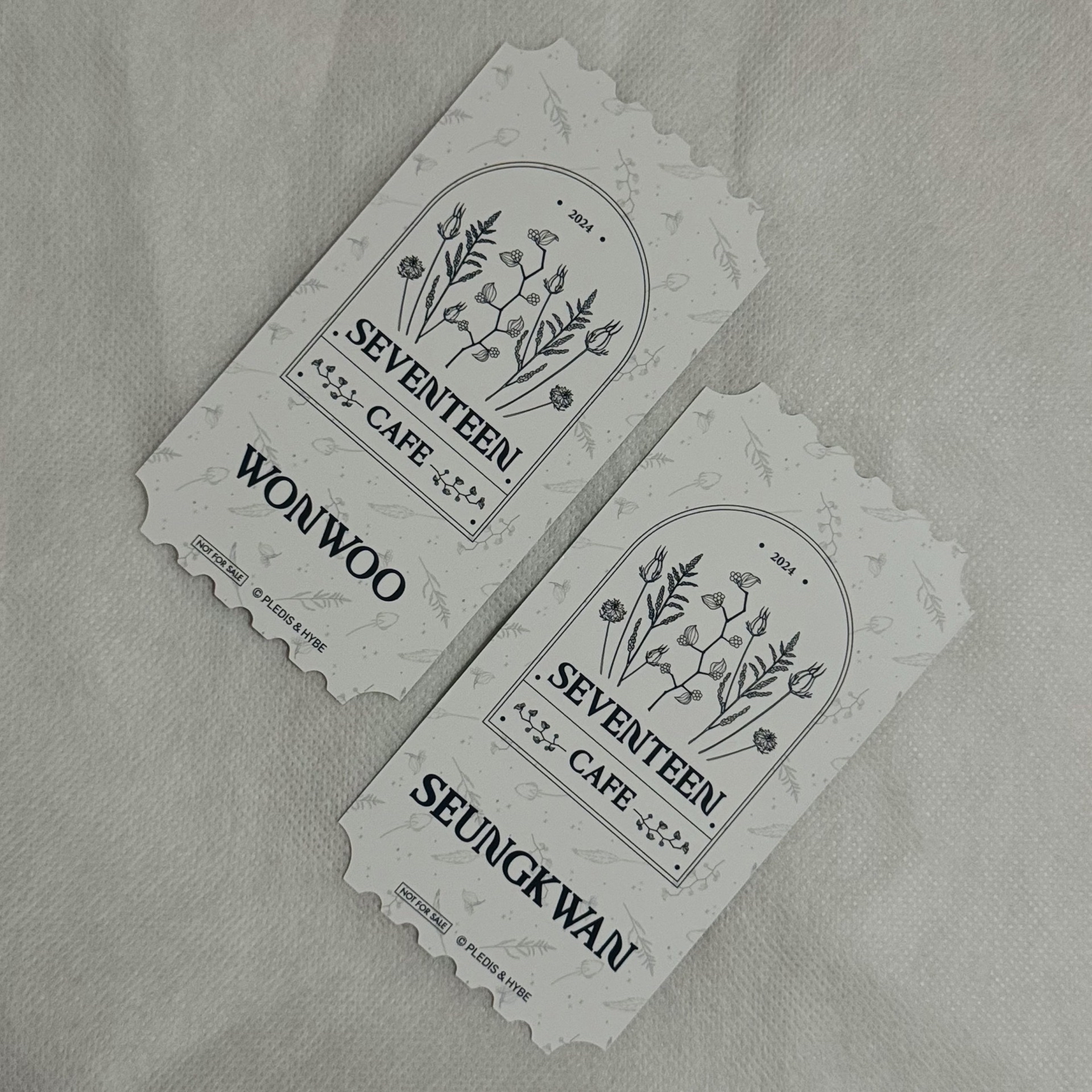 SVT 24’CAFE 入場特典｜圓🐈‍⬛+寛🍊