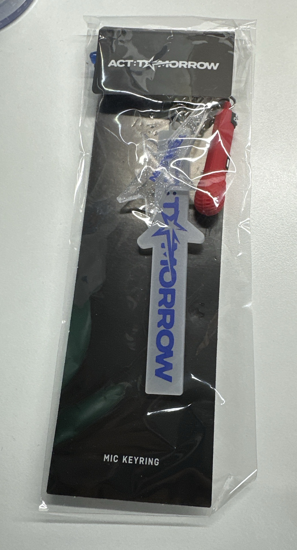 麥克風吊飾_然竣（全新未拆）