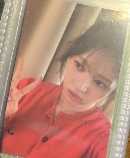 Rora wvs 白情 幸運卡 B