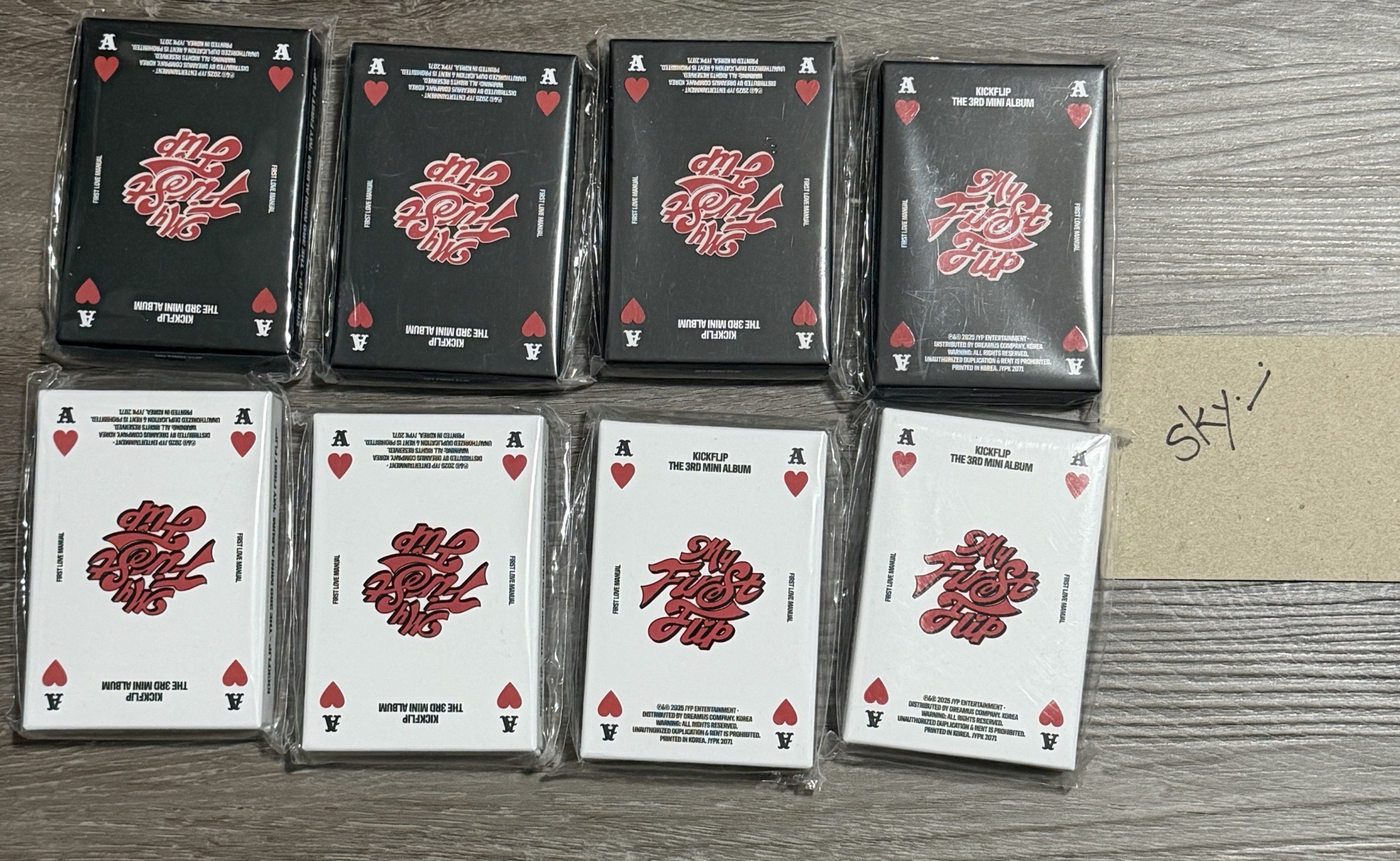 買的專輯 標價一套 撲克牌