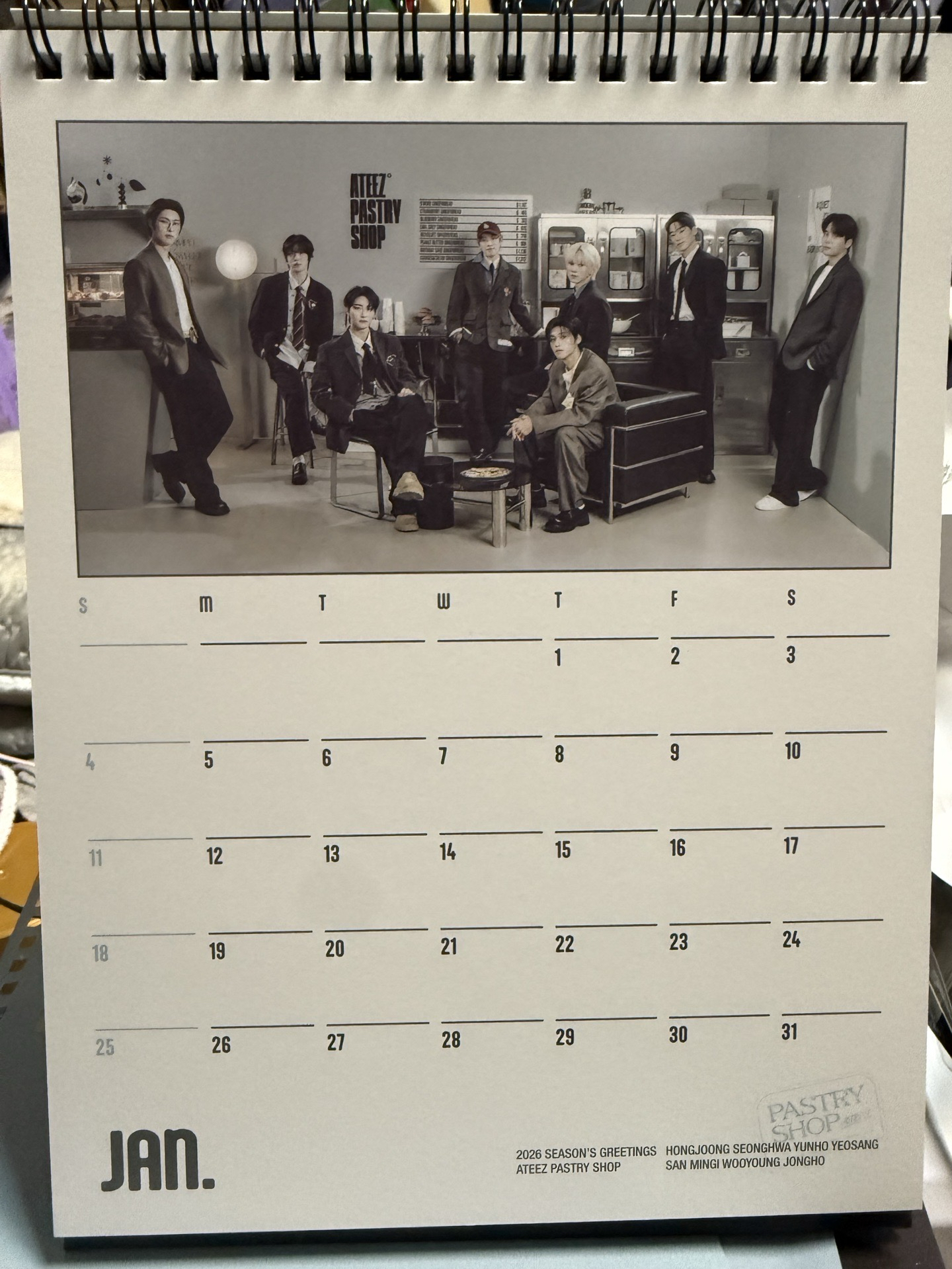 ATEEZ 2026年曆拆賣