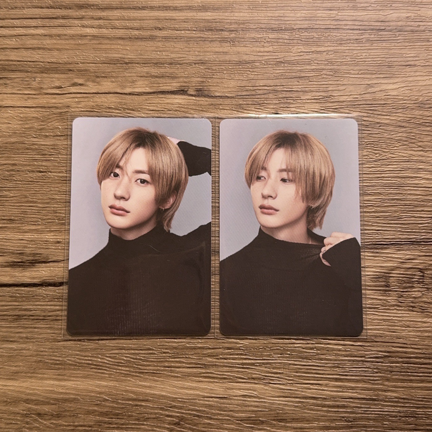 2025年曆隨機卡安兩張一起