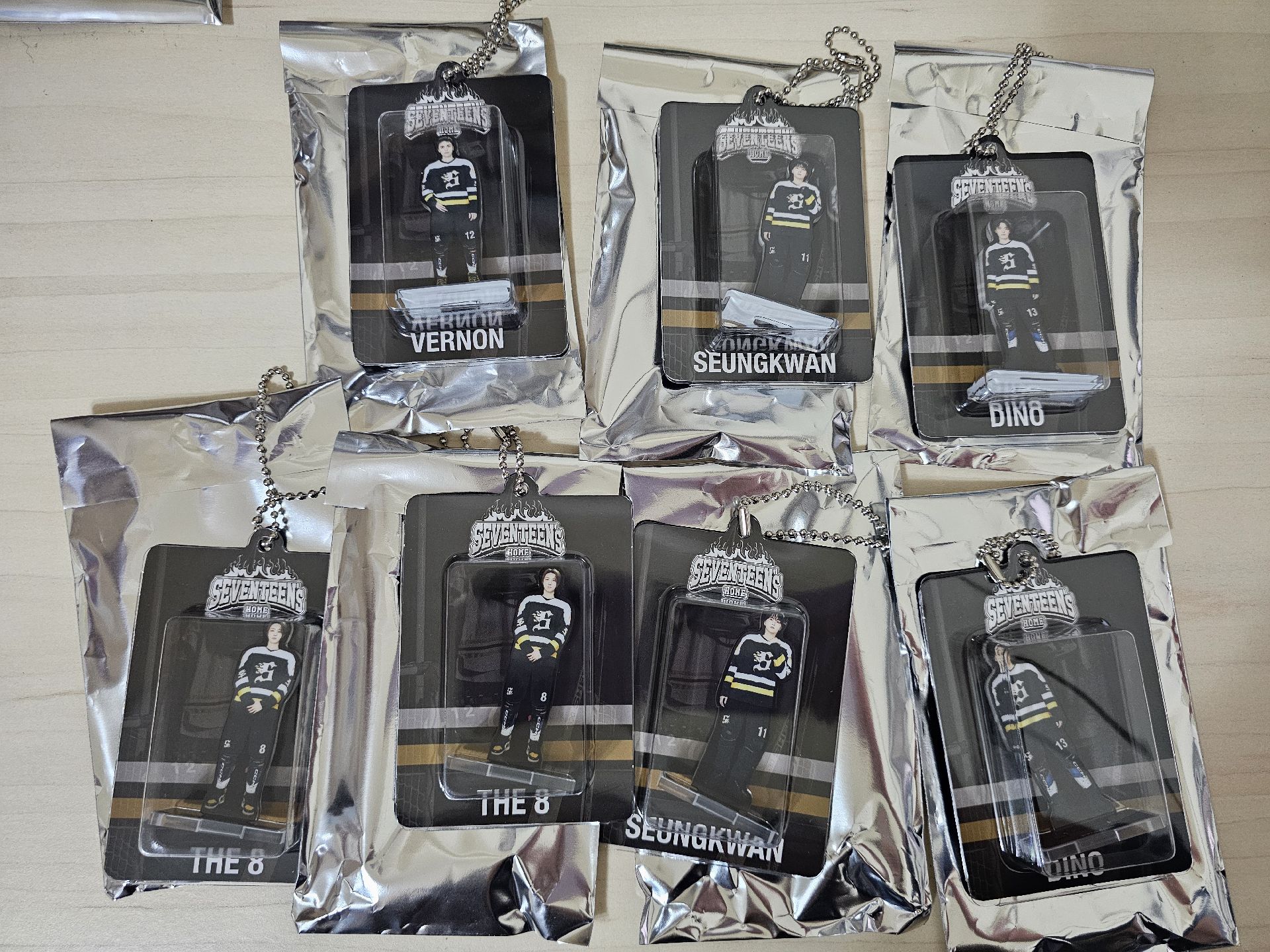 SEVENTEEN 25home立牌吊飾 | 餘量出售