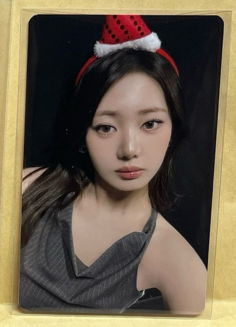 Babymonster Rora茶仁聖誕卡