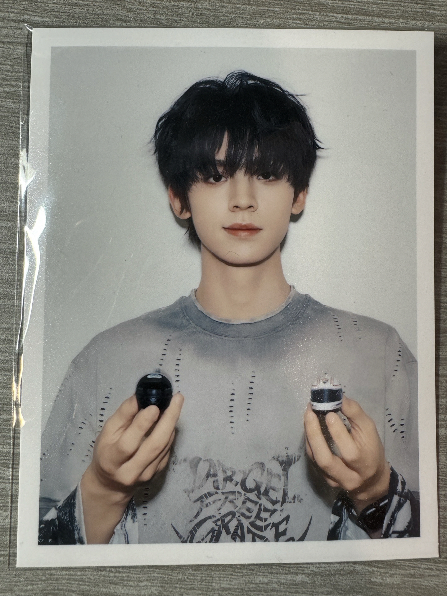 《Top》左航首唱會撕拉片