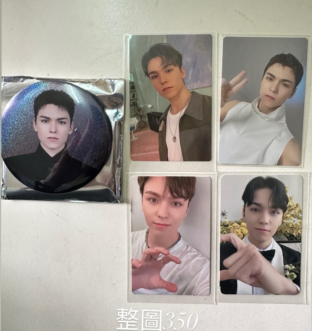 New 日巡 徽章 吊飾 Vernon 寬 整圖售 