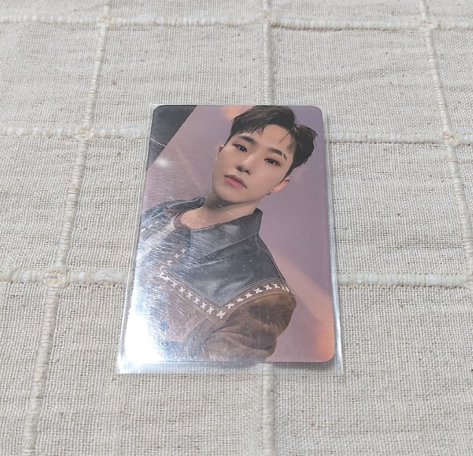 權順榮HOSHI 迷9特典卡