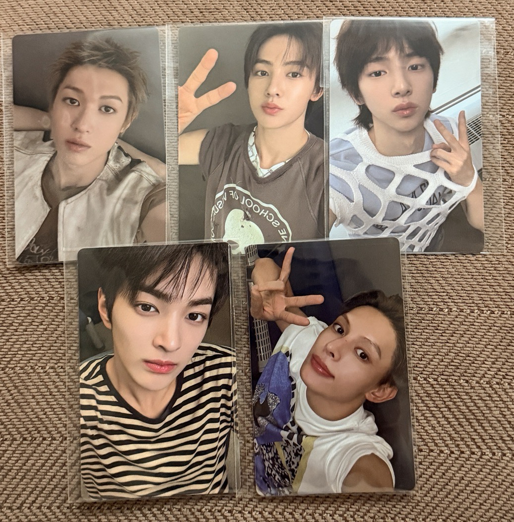 現貨📌wvs簽售卡 一套