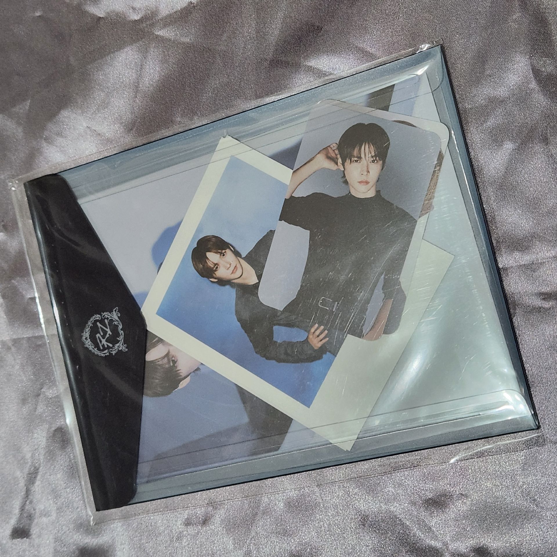 恩奭 25年曆MD 照片組