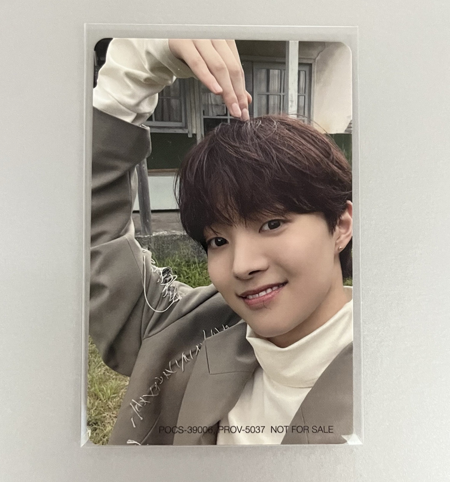 EJ ME初回限定A 專輯卡