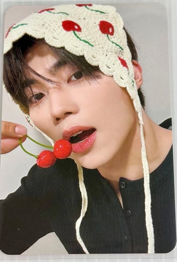 zb1 簽售卡新加坡 櫻桃 ver. Park Gunwook 