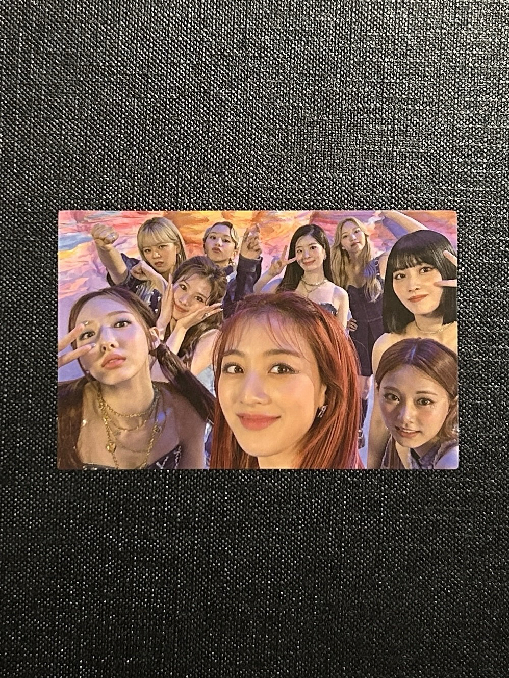 Eyes Wide Open 團卡