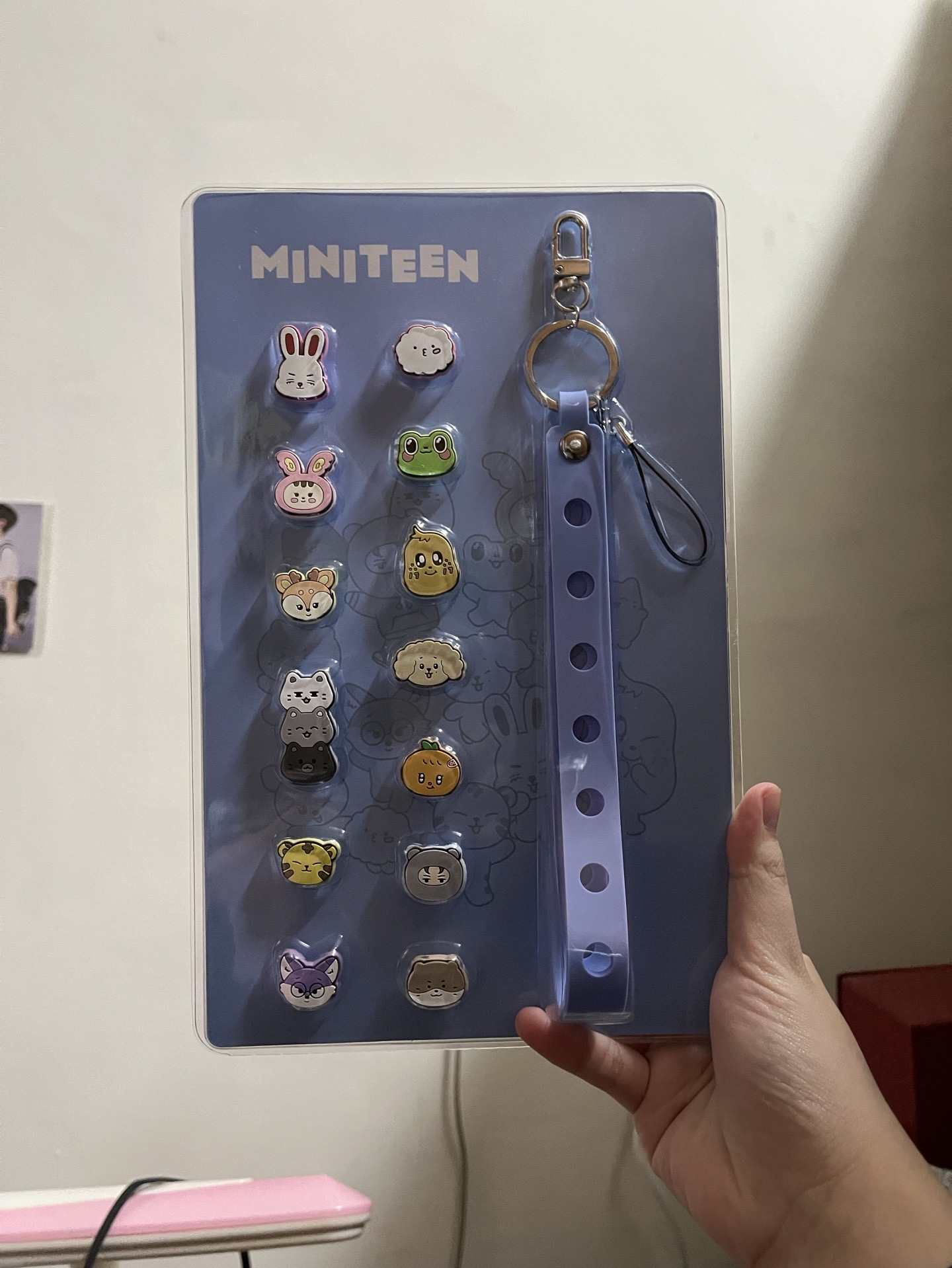 MINITEEN手機掛繩/背帶💙