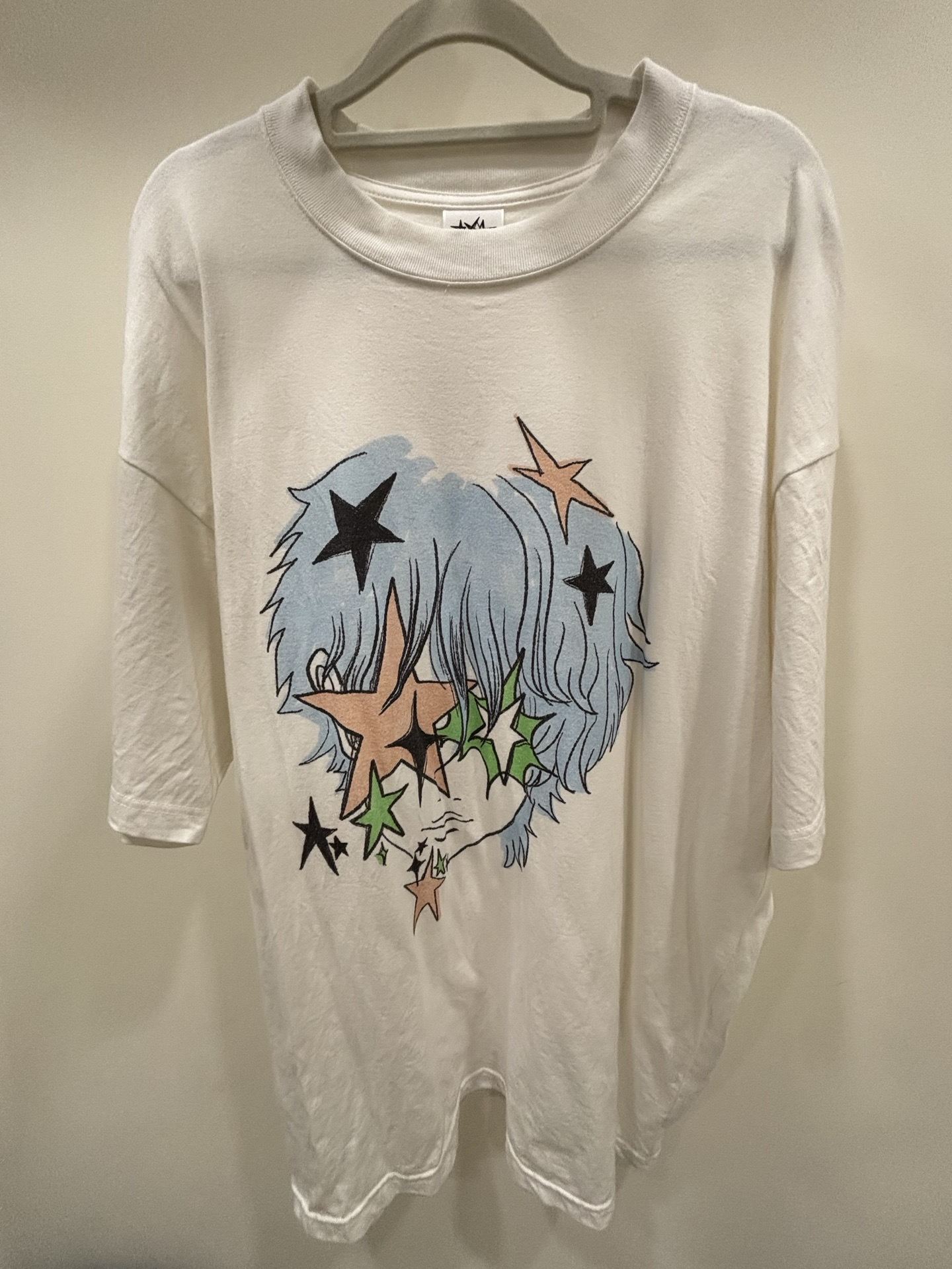 正規四聯名衣服