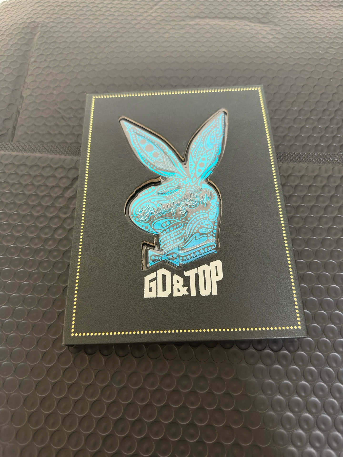 BIGBANG THE CONCERT O.TO.10  大卡4張 MADE 專輯 GD&TOP藍色兔專