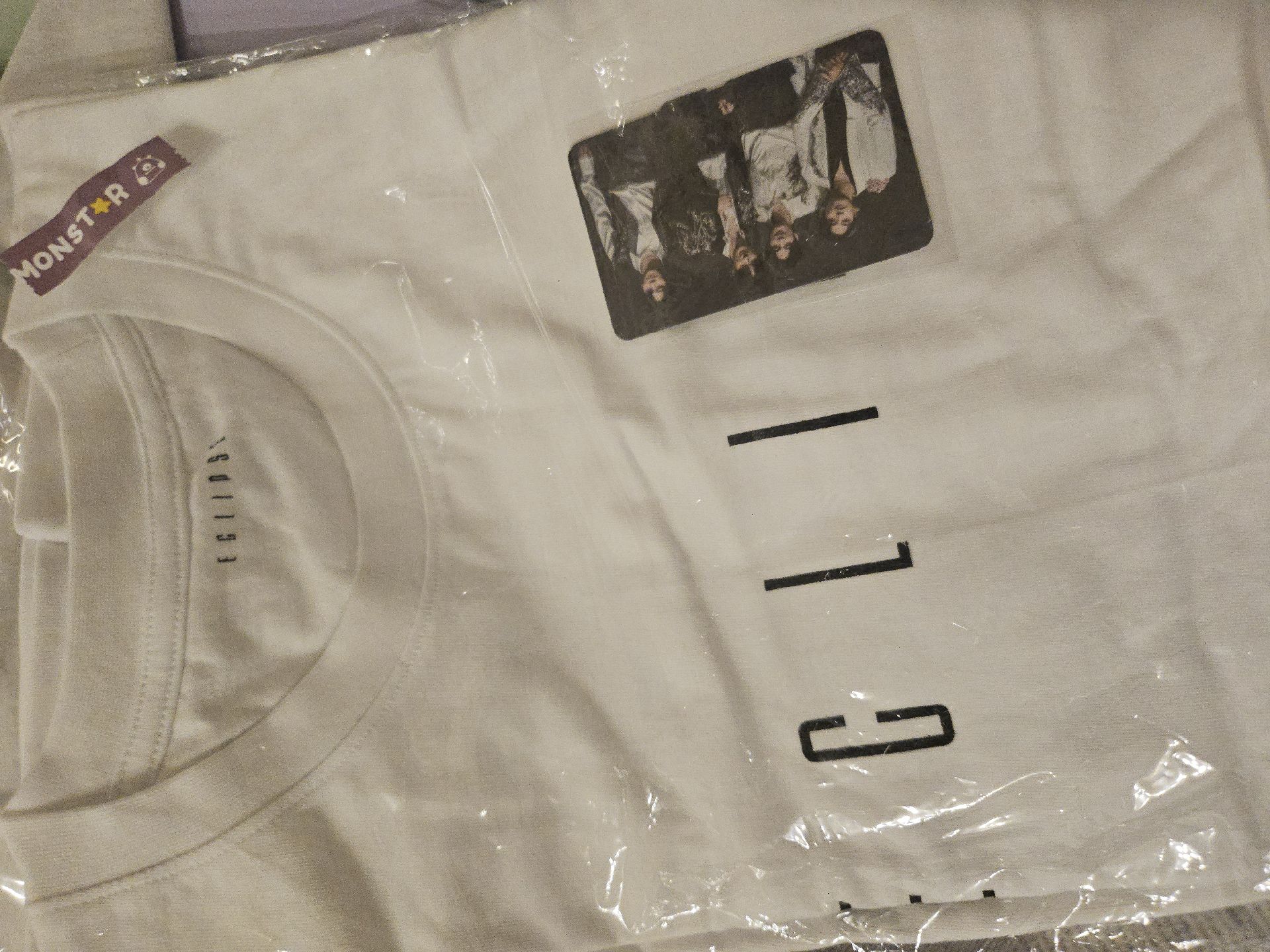 背著善宰跑 快閃店 T恤 ECLIPSE T-SHIRT 邊佑錫 樂團