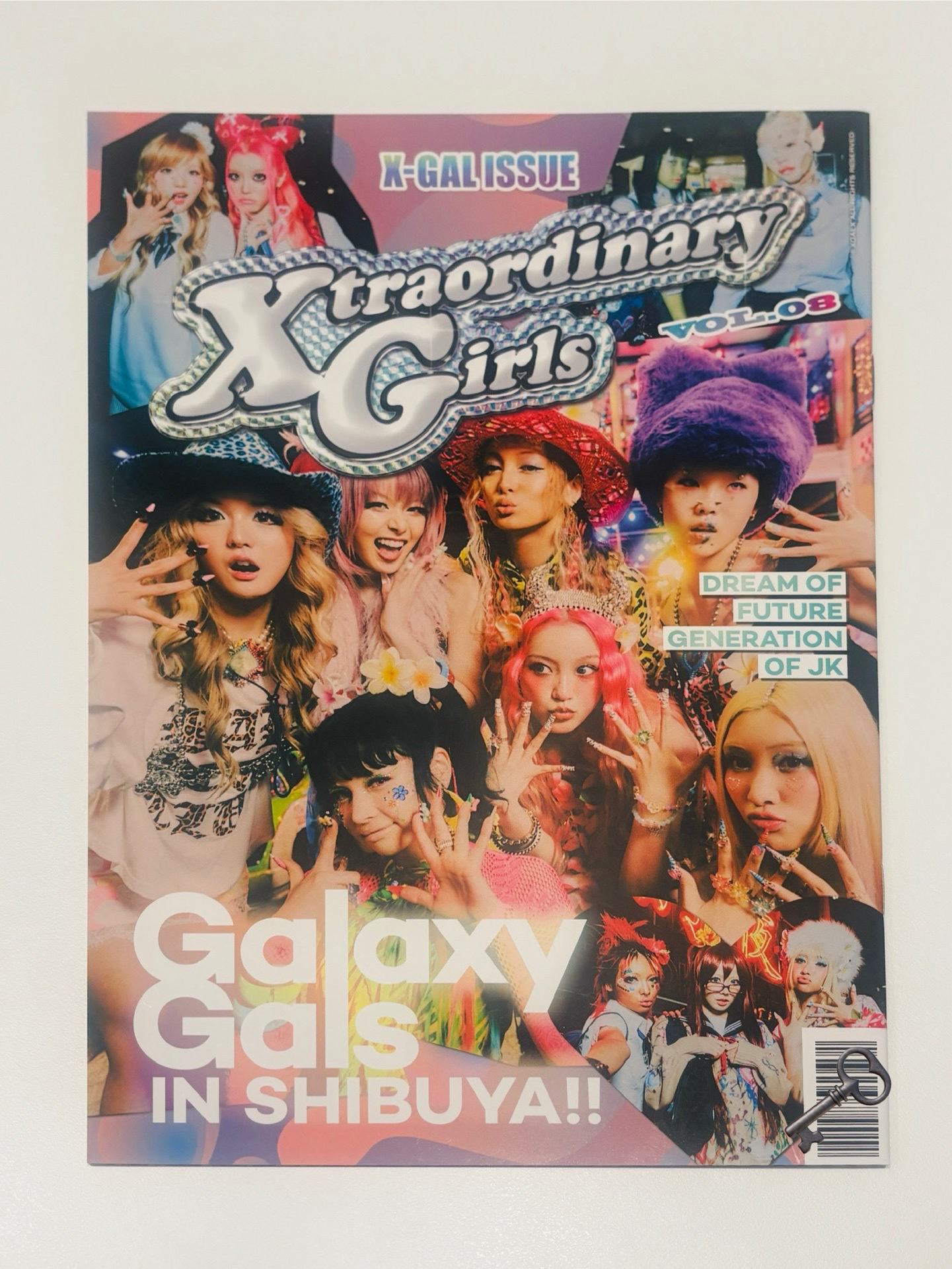 2025 SEASONS’S GREETING全員雜誌