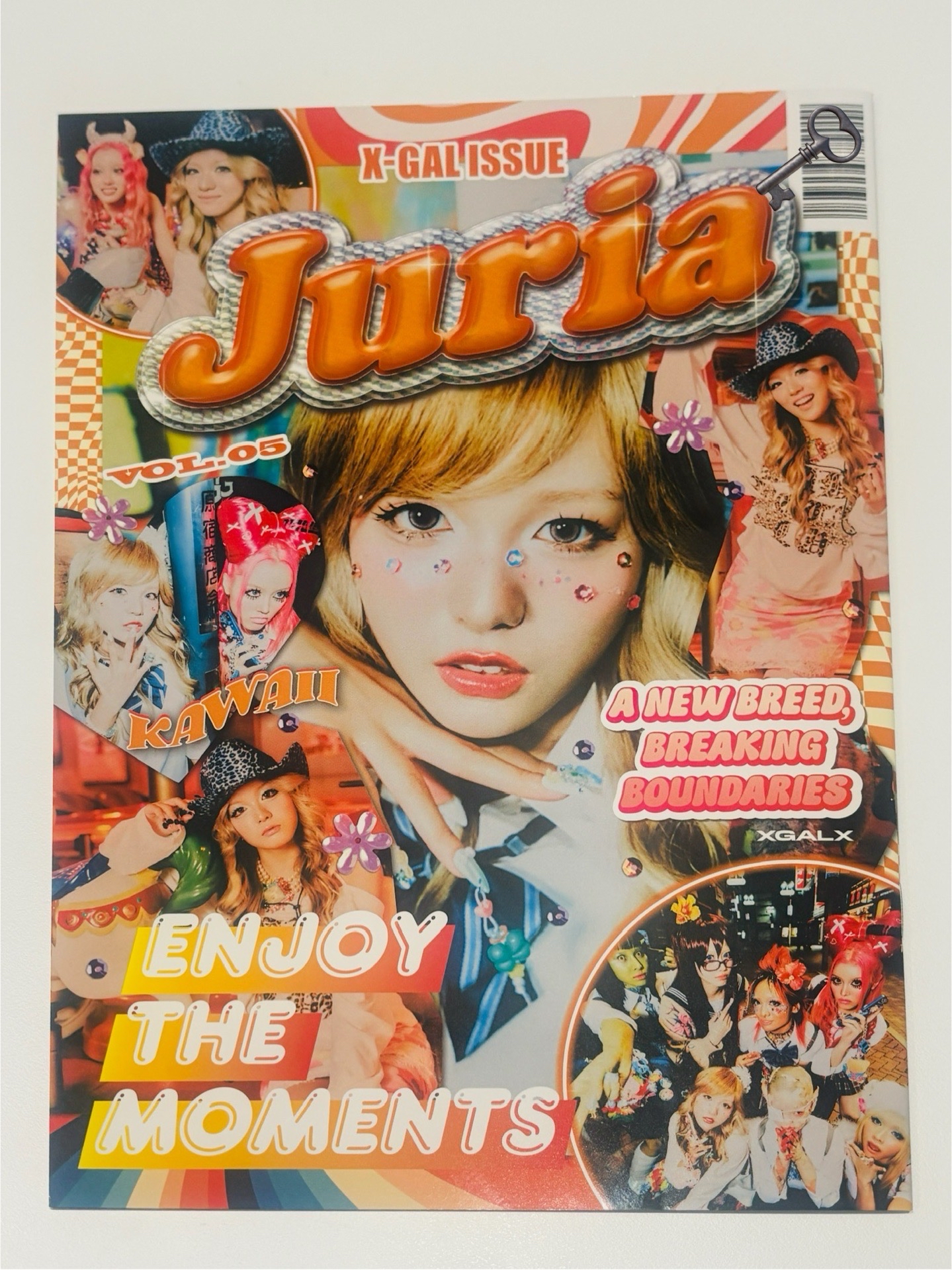 2025 SEASONS’S GREETING JURIA雜誌