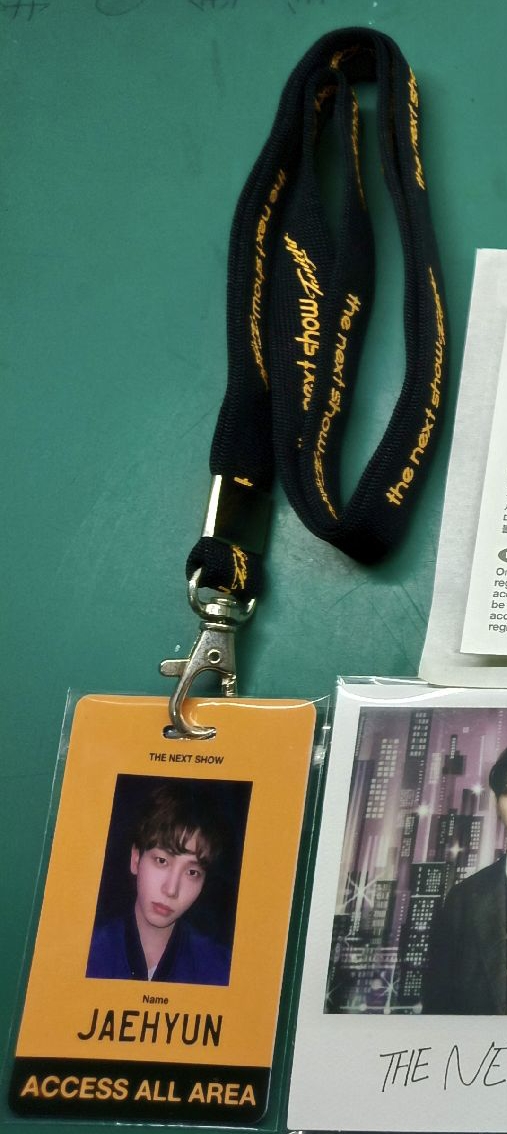 3工作牌 要多帶200$