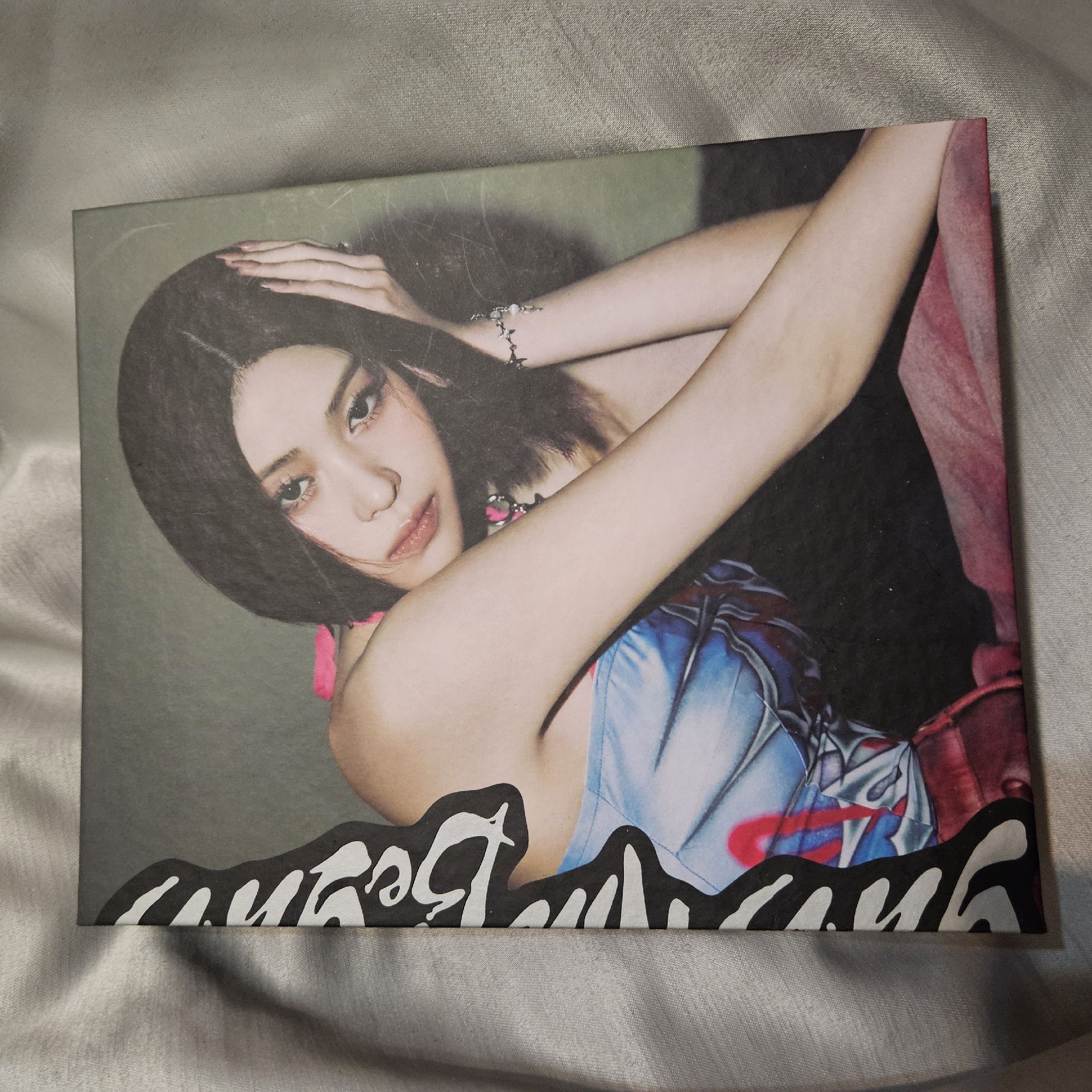 ITZY GWBG Binder ver. 留真 單封