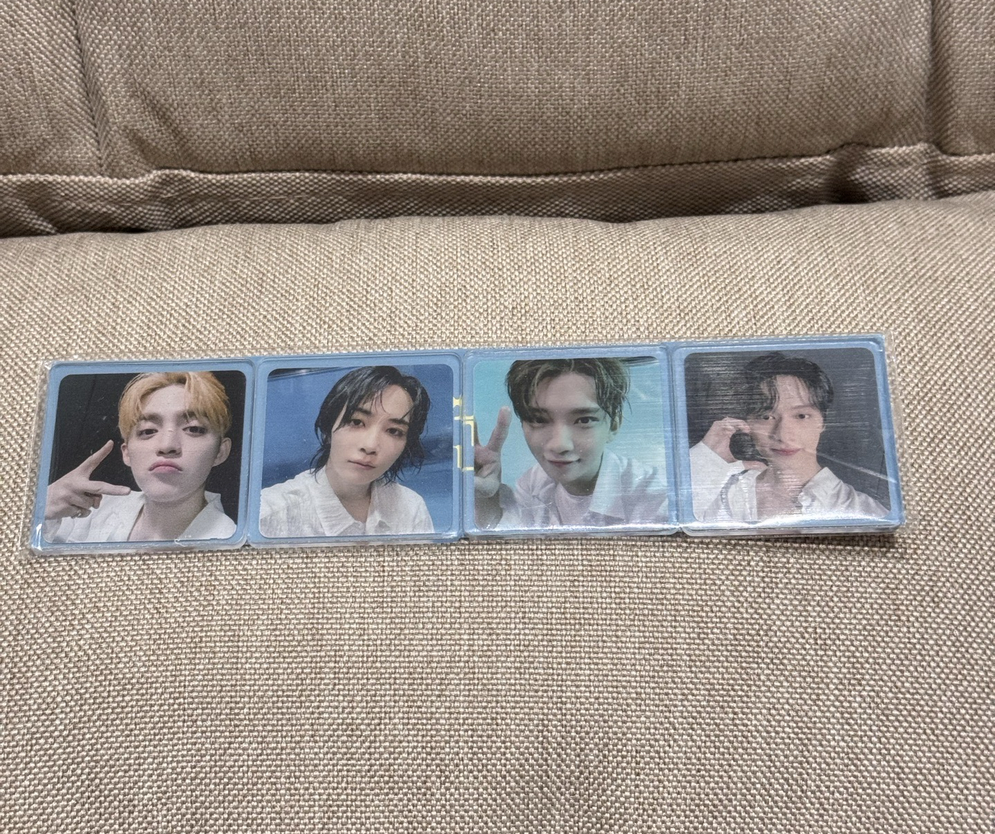 迷12特典磁鐵（S.coups、淨漢、Joshua、JUN)