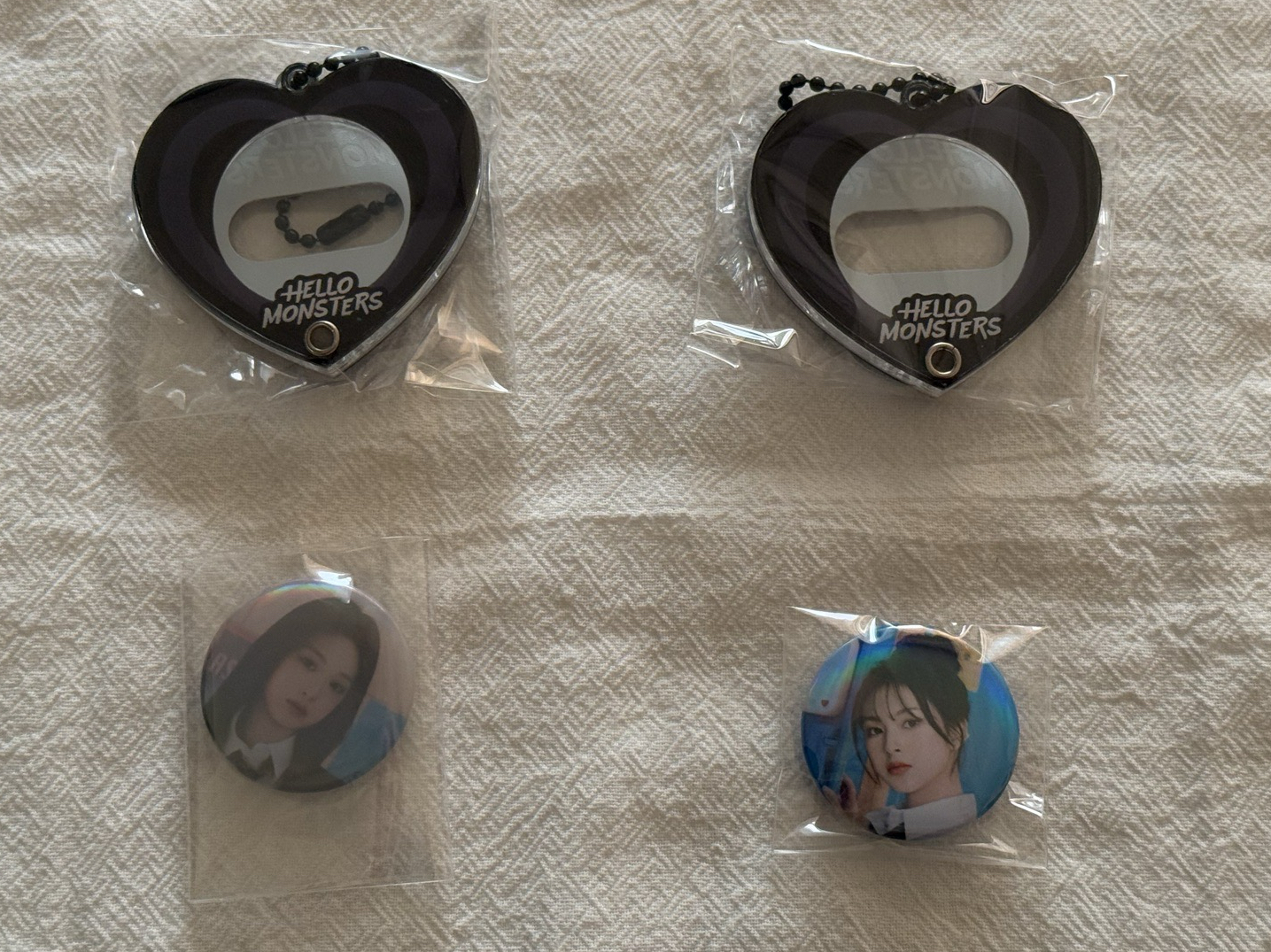 世巡 徽章 鑰匙扣 賢柒