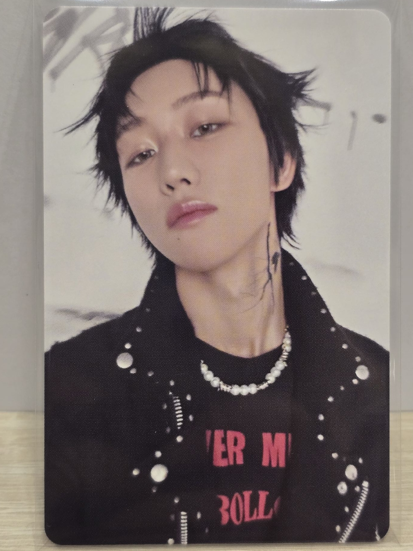 抬頭看脖子紋身