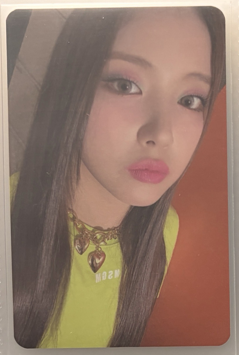 Jiwoo ENTWURF Ktwon4U特典卡  