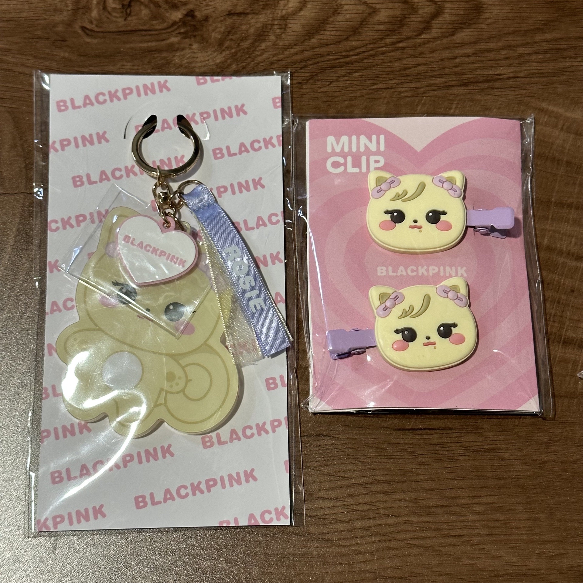 日本二巡Rose壓克力吊飾+造型夾