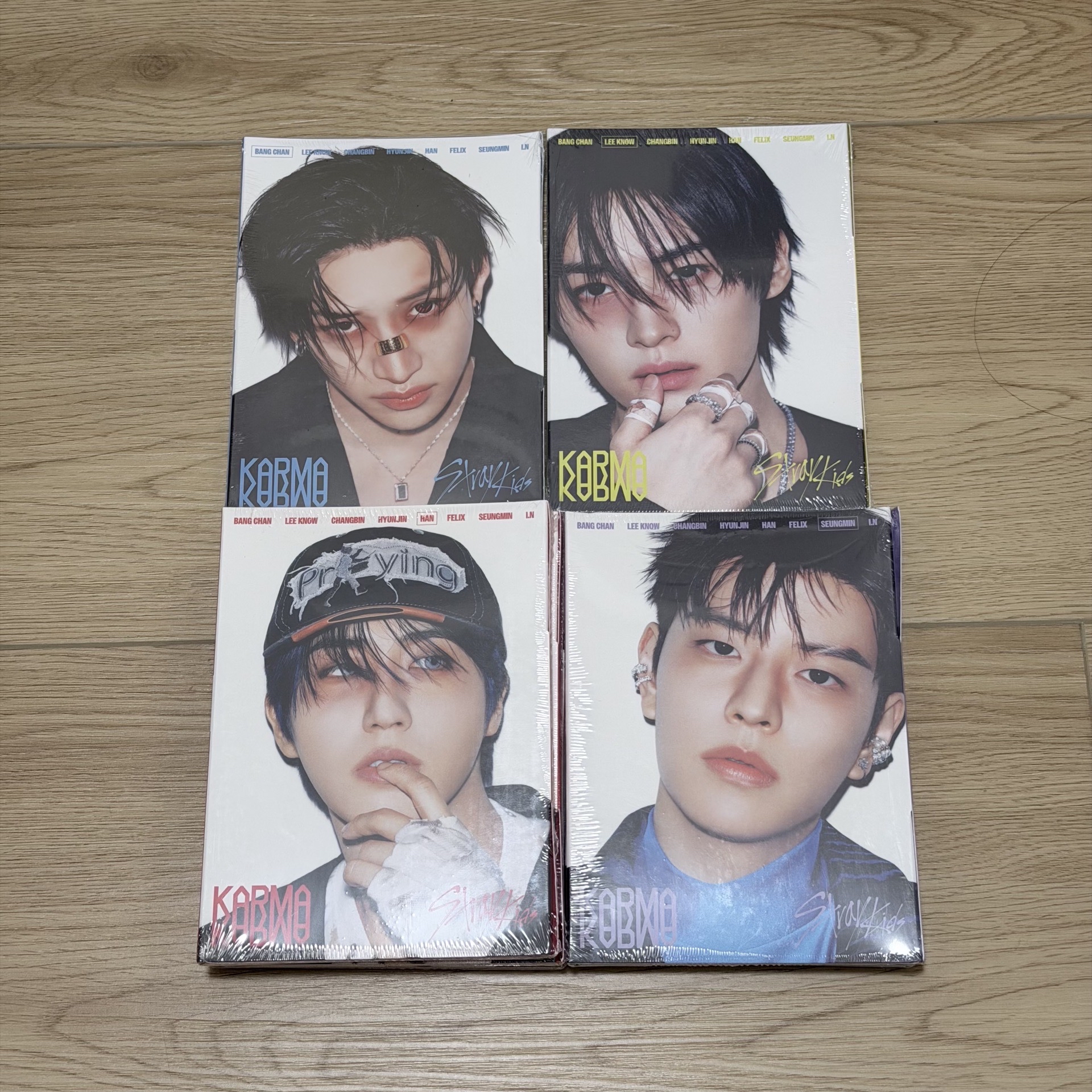 SKZ KARMA 專輯 單封 Accordion ver.