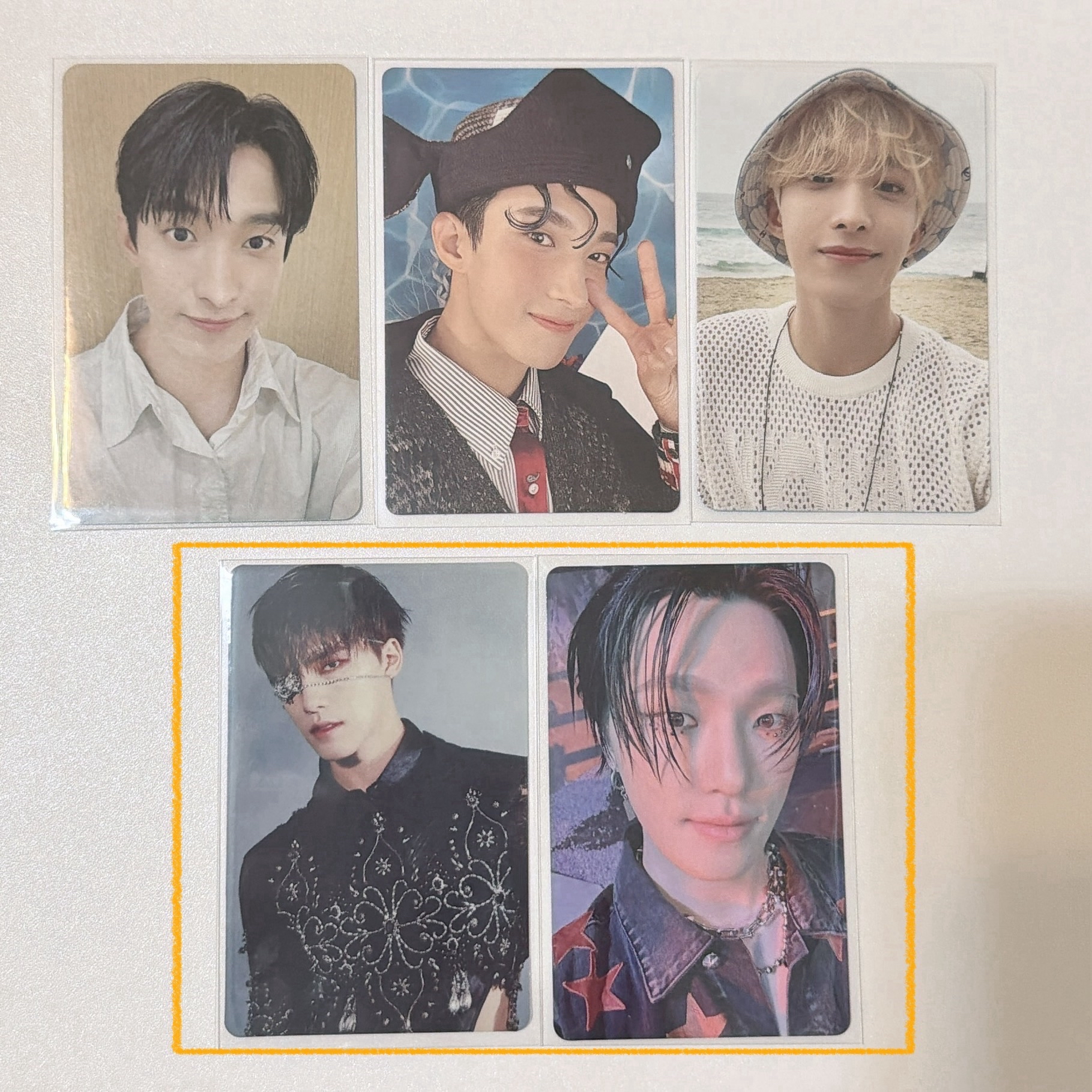 李碩珉、李燦小卡們 