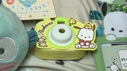 帕恰狗玩具相機（不可拍攝取景框是帕恰狗幻燈片）