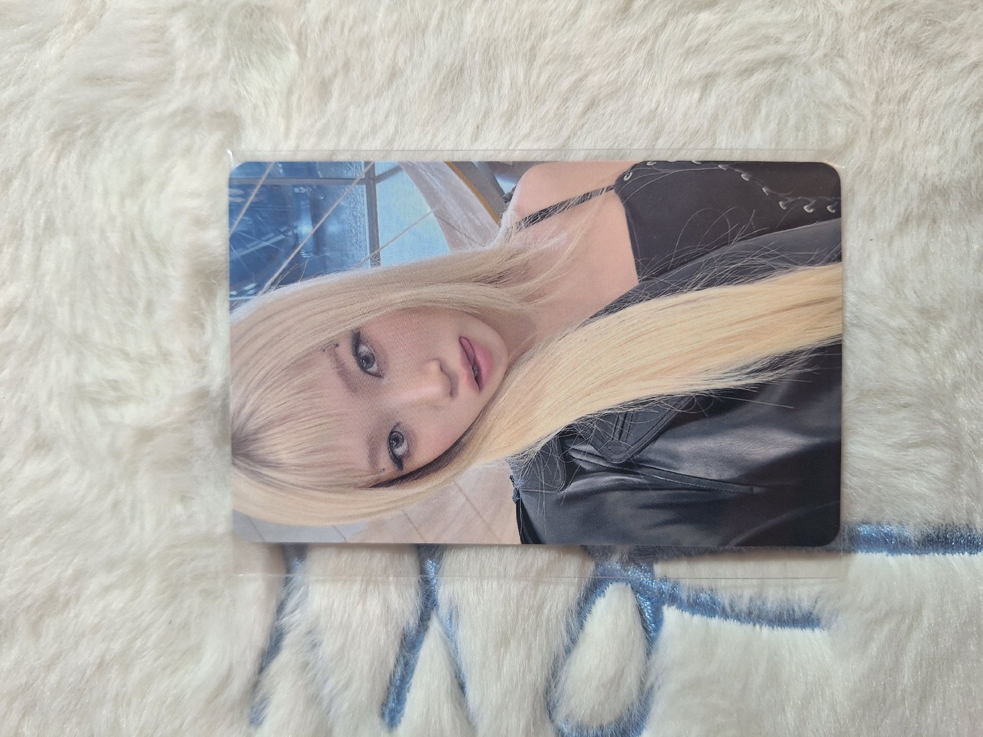 Hot 日咖幸運卡1.0 Kim Chaewon